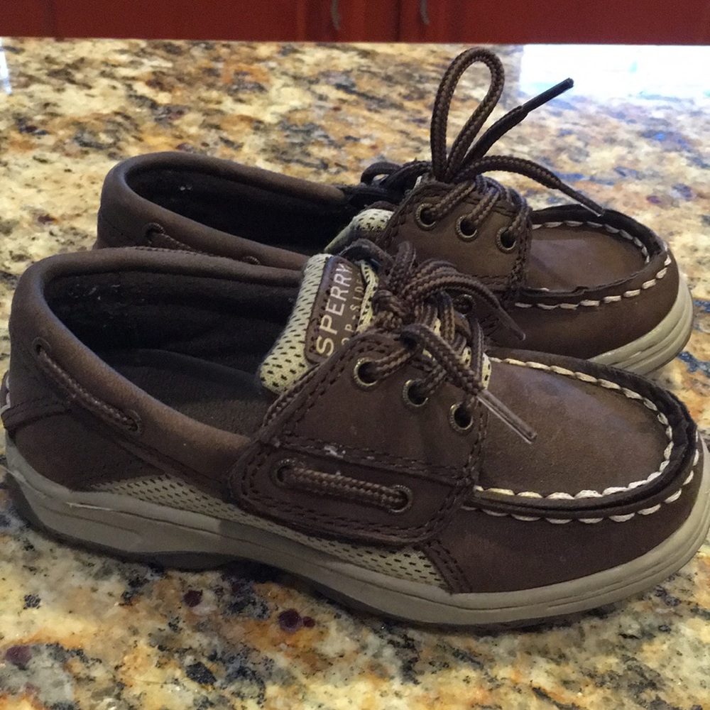 Sperrys, toddler boys